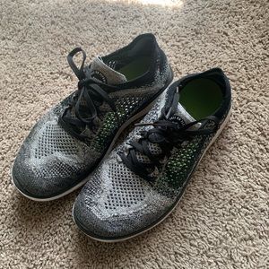 Free RN Flyknit 2018 'White Black'